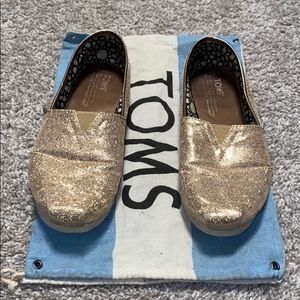 TOMS Gold glitter slip on flats Size 7.5